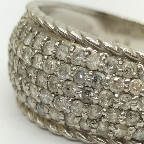 1carat Diamond Platinum Ring - Picture 4 of 8